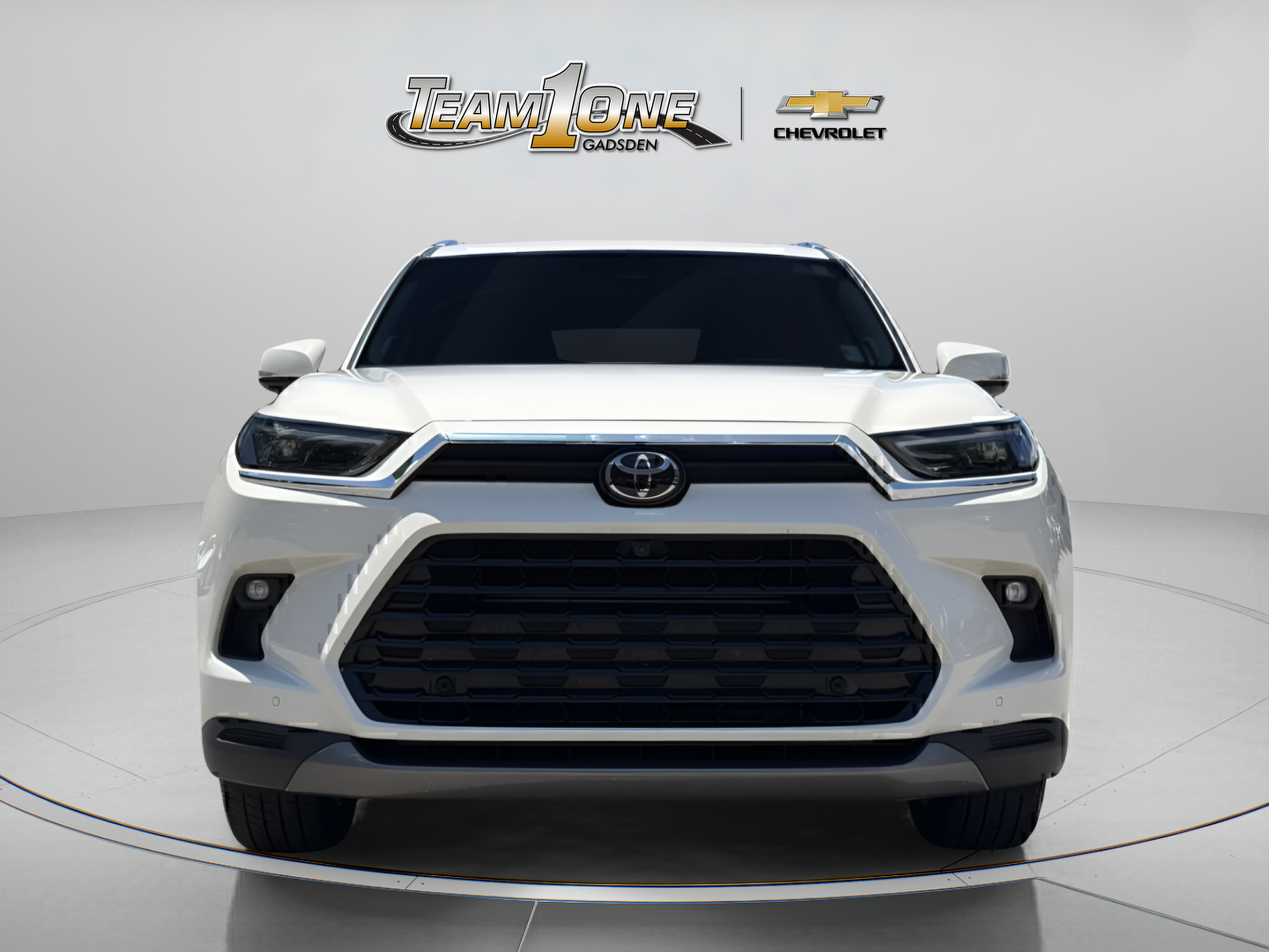 Used 2024 Toyota Grand Highlander AWD Hybrid image 2