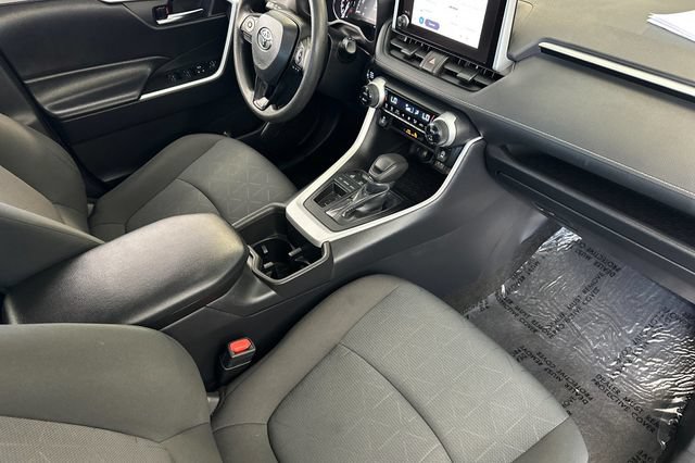 Certified 2024 Toyota RAV4 XLE FWD image 20