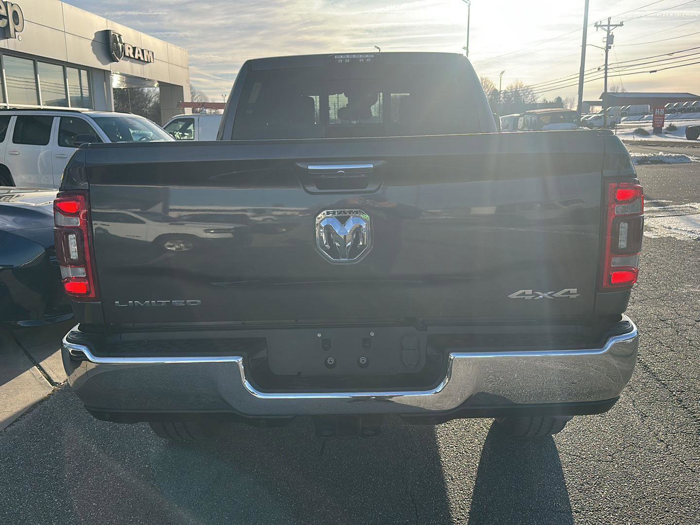 Used 2020 RAM 2500 Limited image 13