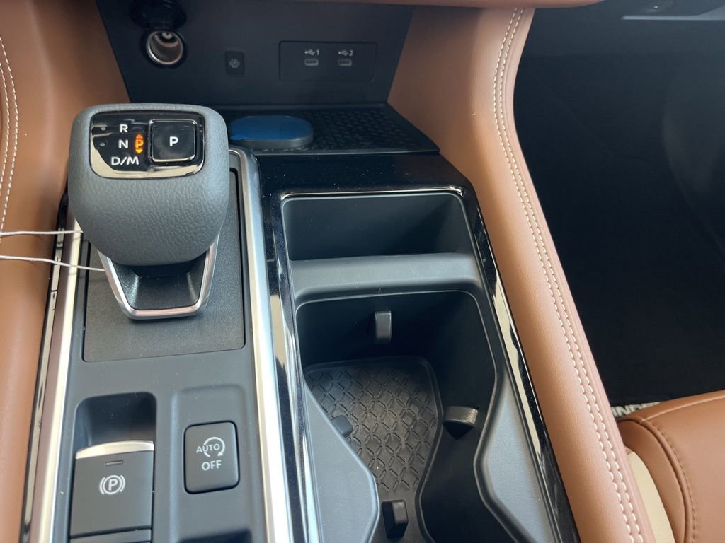 New 2026 Nissan Pathfinder Platinum w/ Cargo Package FWD image 19