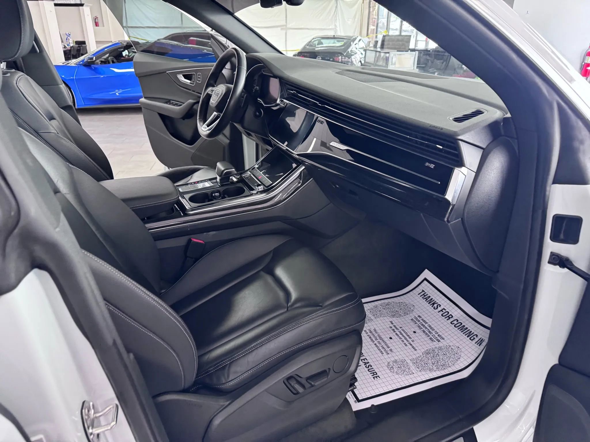 Used 2019 Audi Q8 Premium w/ Convenience Package image 10