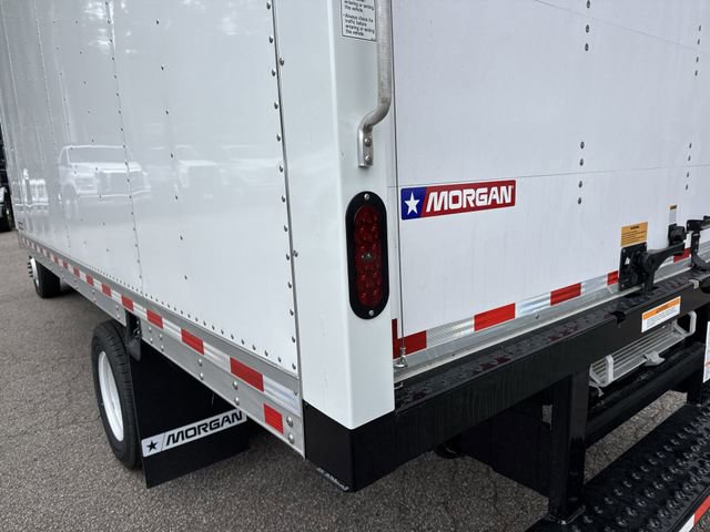 New 2027 Ford E-350 and Econoline 350 Super Duty RWD image 15