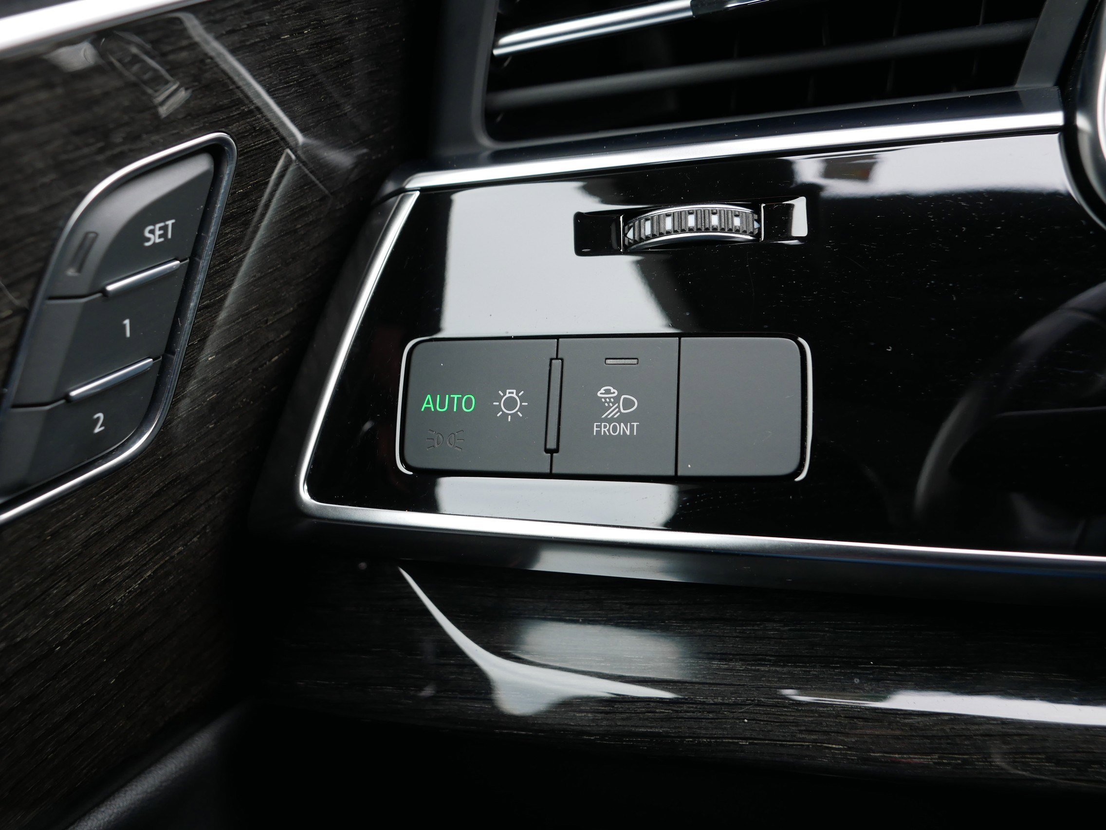 Used 2022 Audi Q7 Premium Plus w/ Premium Plus Package image 26