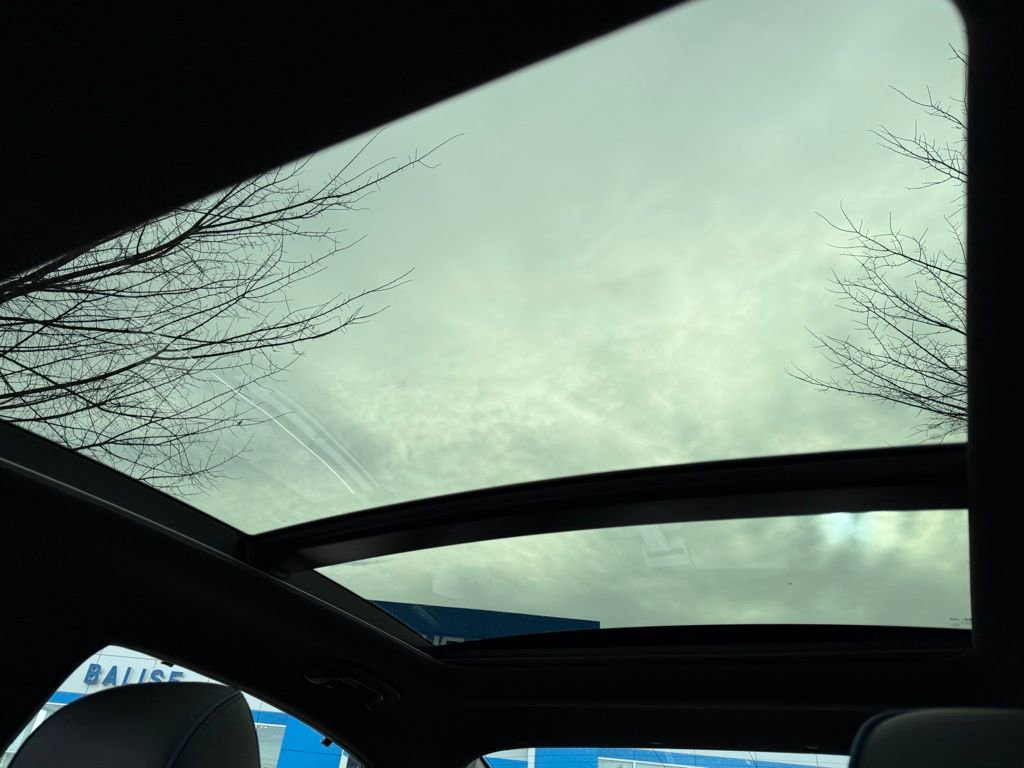 Used 2018 Hyundai Sonata Limited image 25