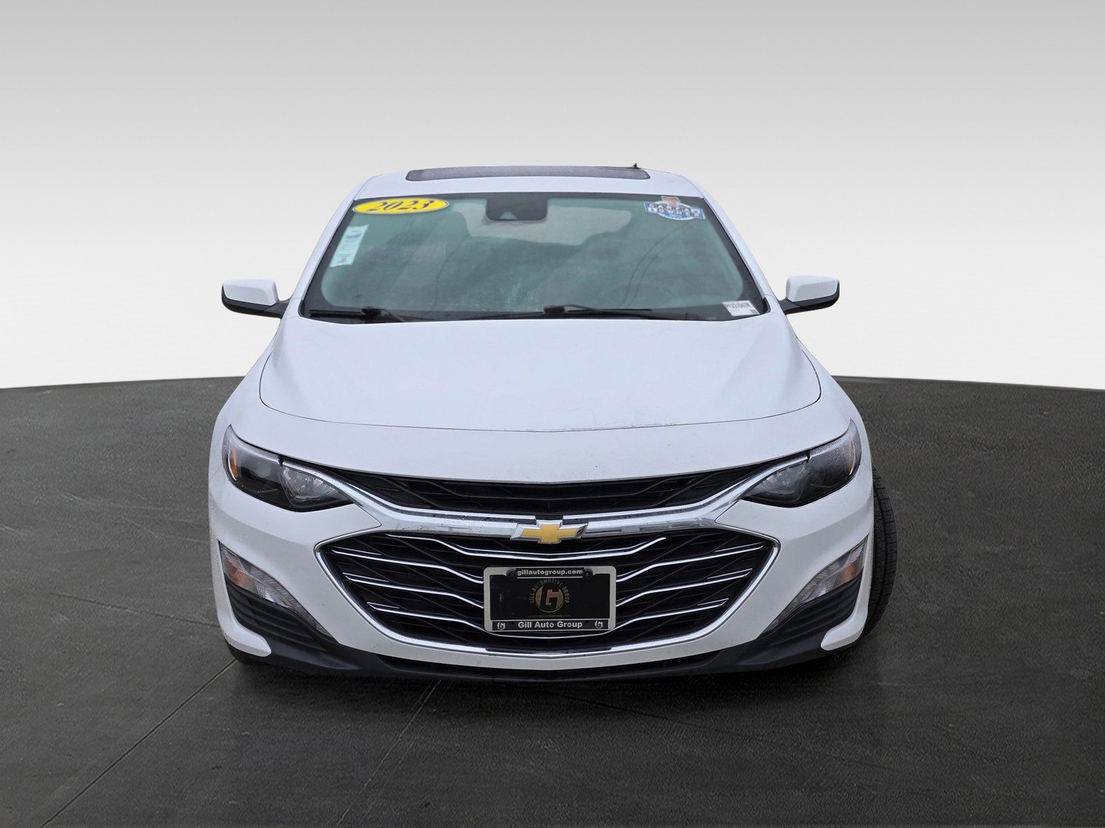 Used 2023 Chevrolet Malibu LT image 3