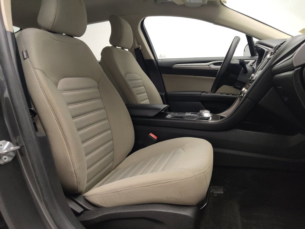 Used 2018 Ford Fusion S image 21