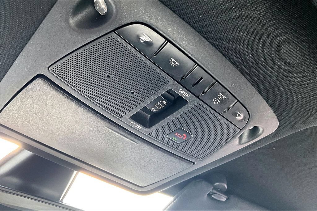 Used 2023 Nissan Maxima SR w/ Sport Mat Group FWD image 47