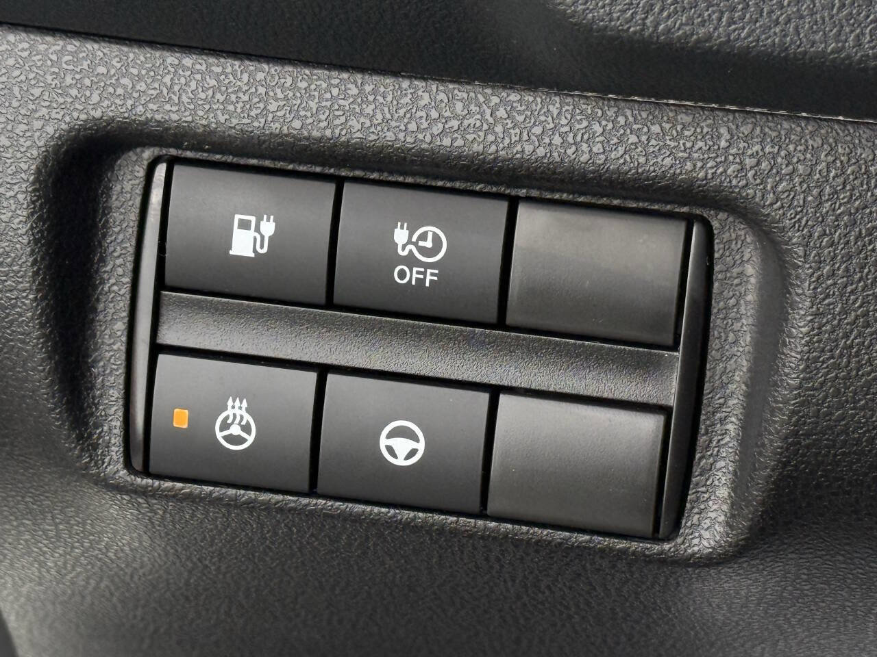 Used 2022 Nissan Leaf SL Plus image 18