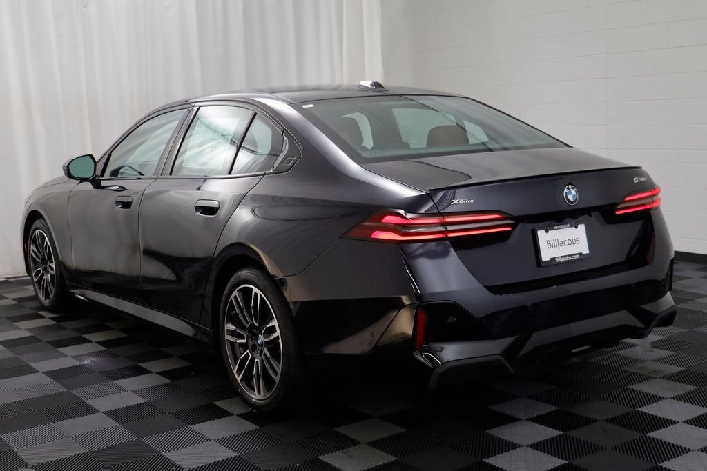New 2026 BMW 530i xDrive w/ M Sport Package AWD/4WD image 15