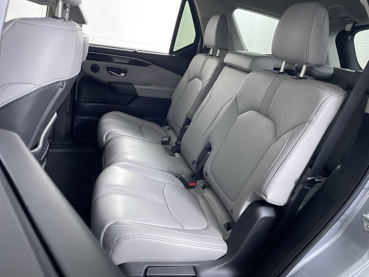 Used 2023 Honda Pilot EX-L image 19