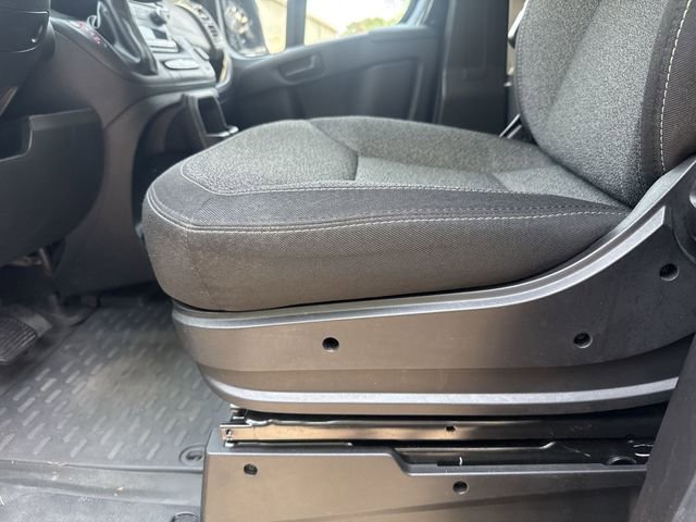 Used 2023 RAM ProMaster 2500 w/ Black Appearance Package FWD image 26