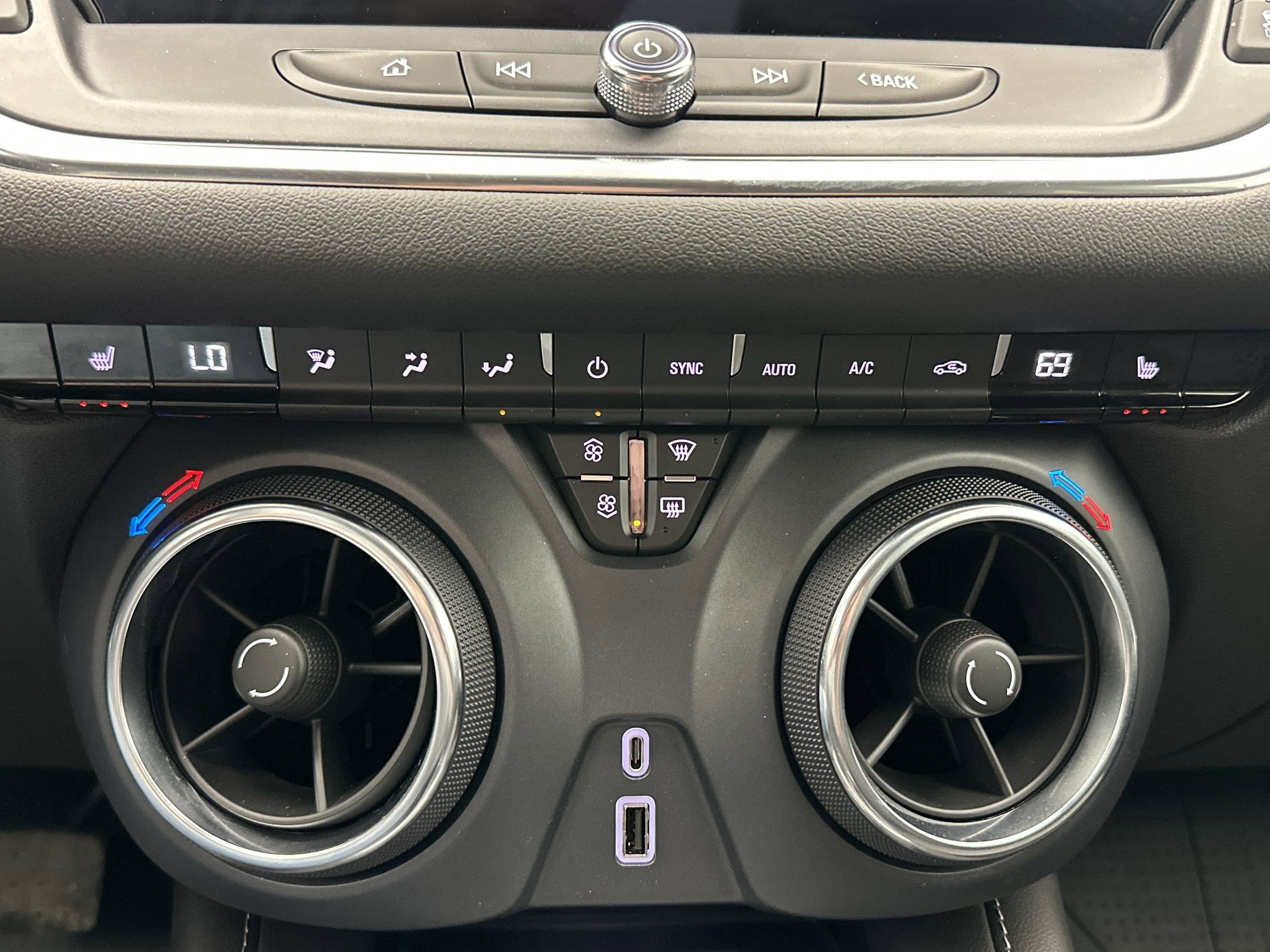 Certified 2023 Chevrolet Blazer LT w/ Sound & Technology Package image 24