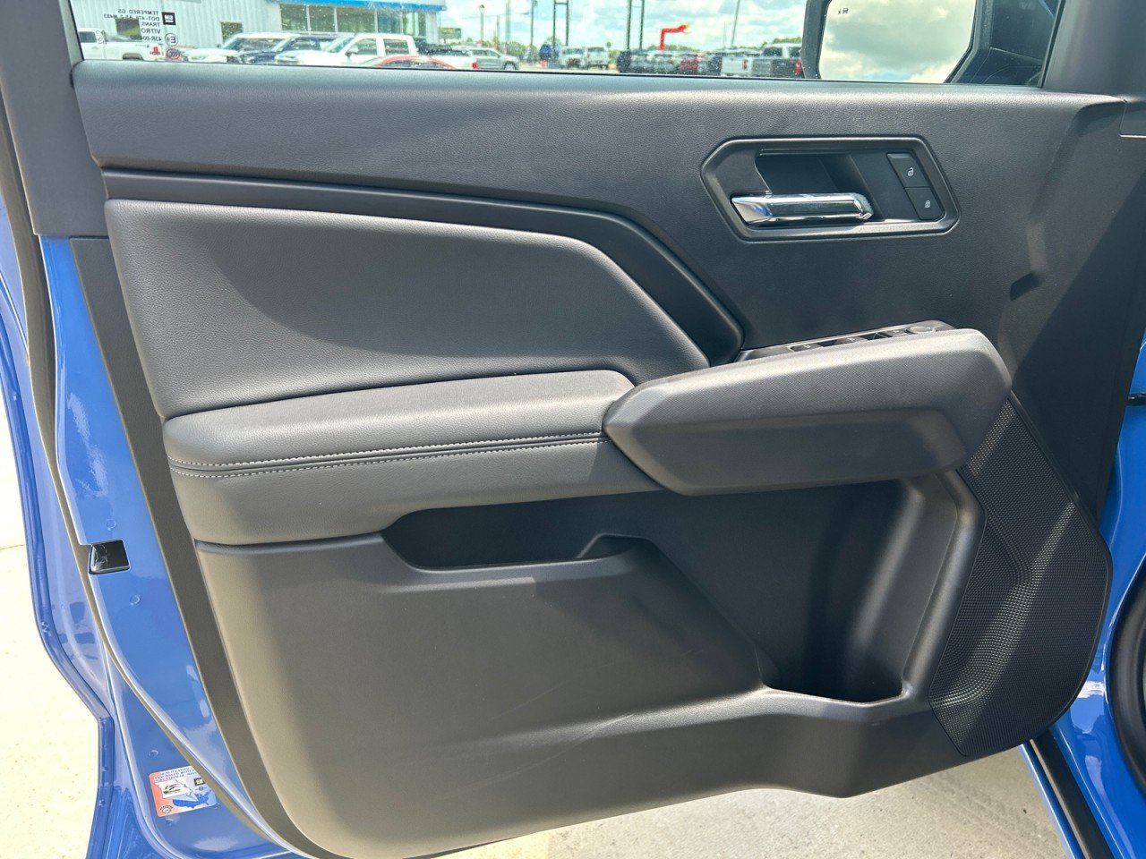 New 2026 GMC Canyon Elevation w/ Convenience Package RWD image 10