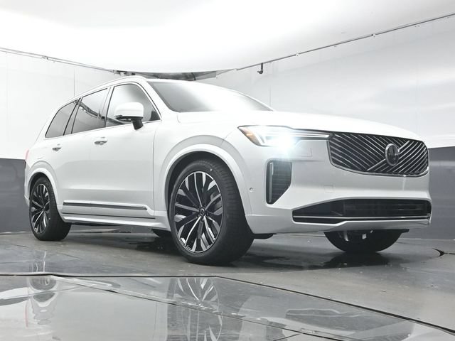 Used 2026 Volvo XC90 B6 Ultra w/ Protection Package Premier AWD/4WD image 34