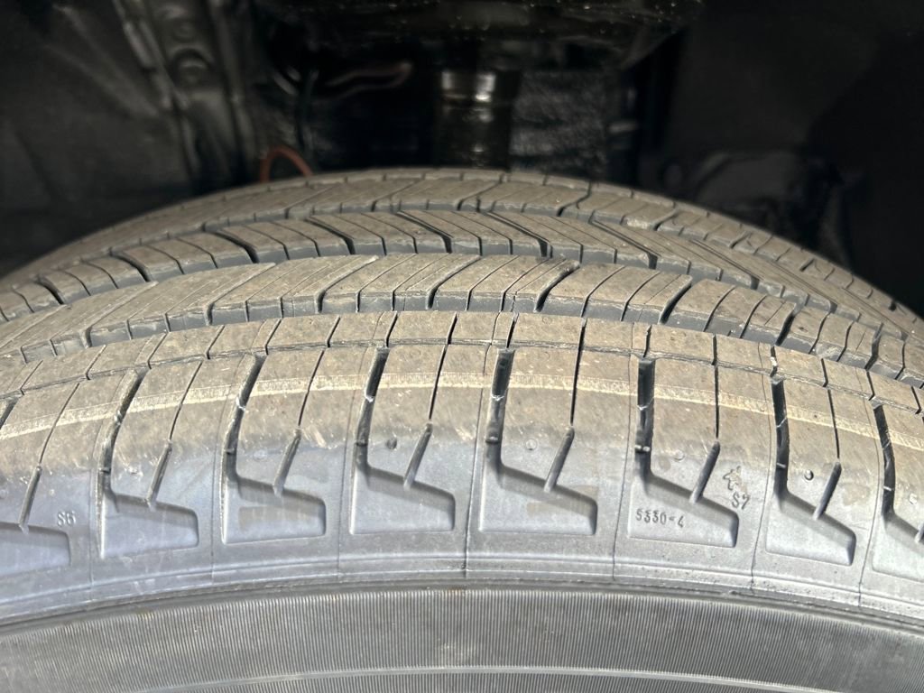 New 2025 Toyota RAV4 XLE image 29