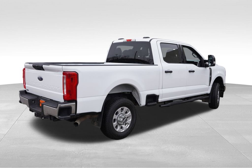 Certified 2024 Ford F250 XLT w/ FX4 Off-Road Package image 6