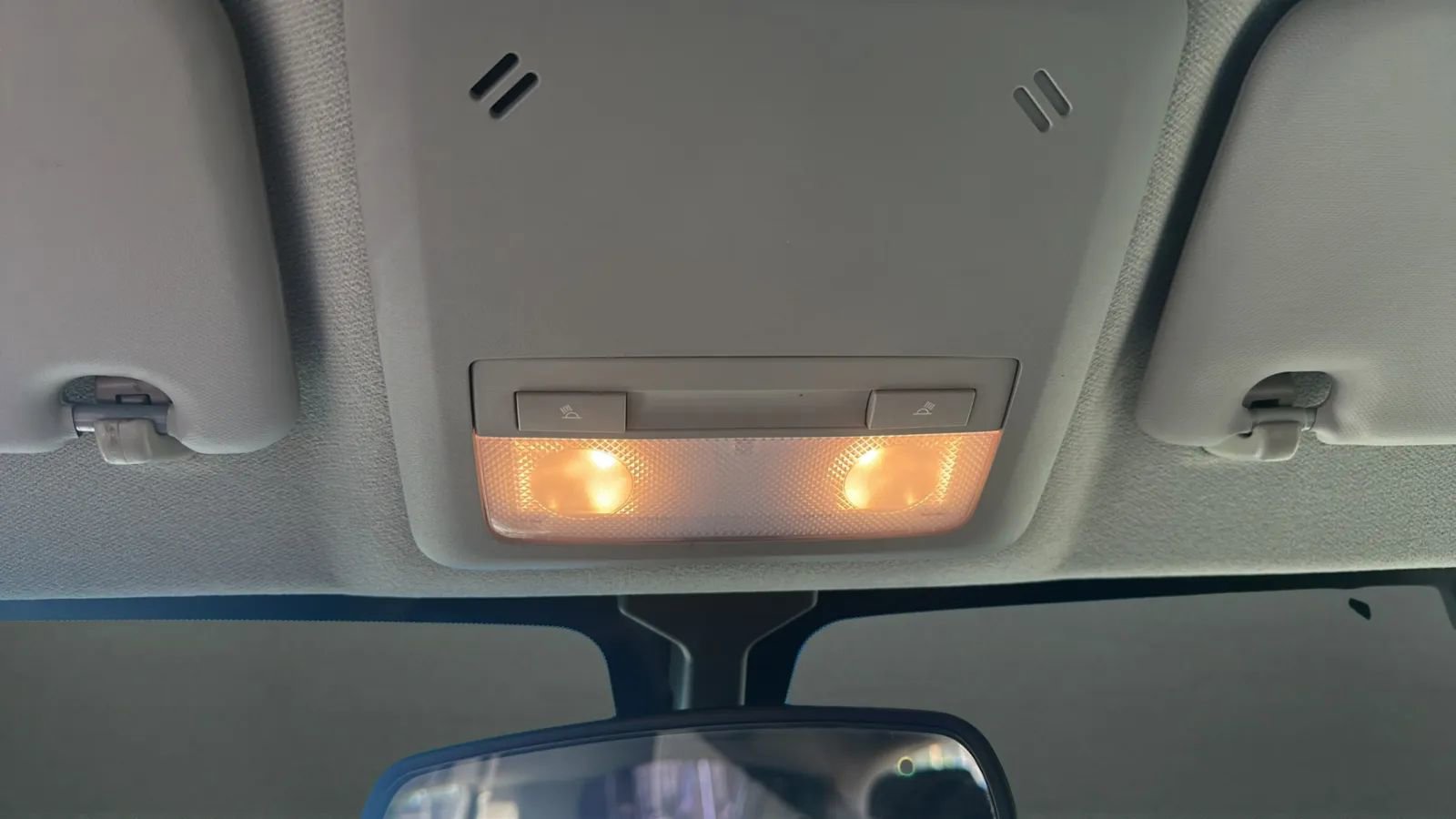 Used 2016 Chevrolet Sonic LS FWD image 29