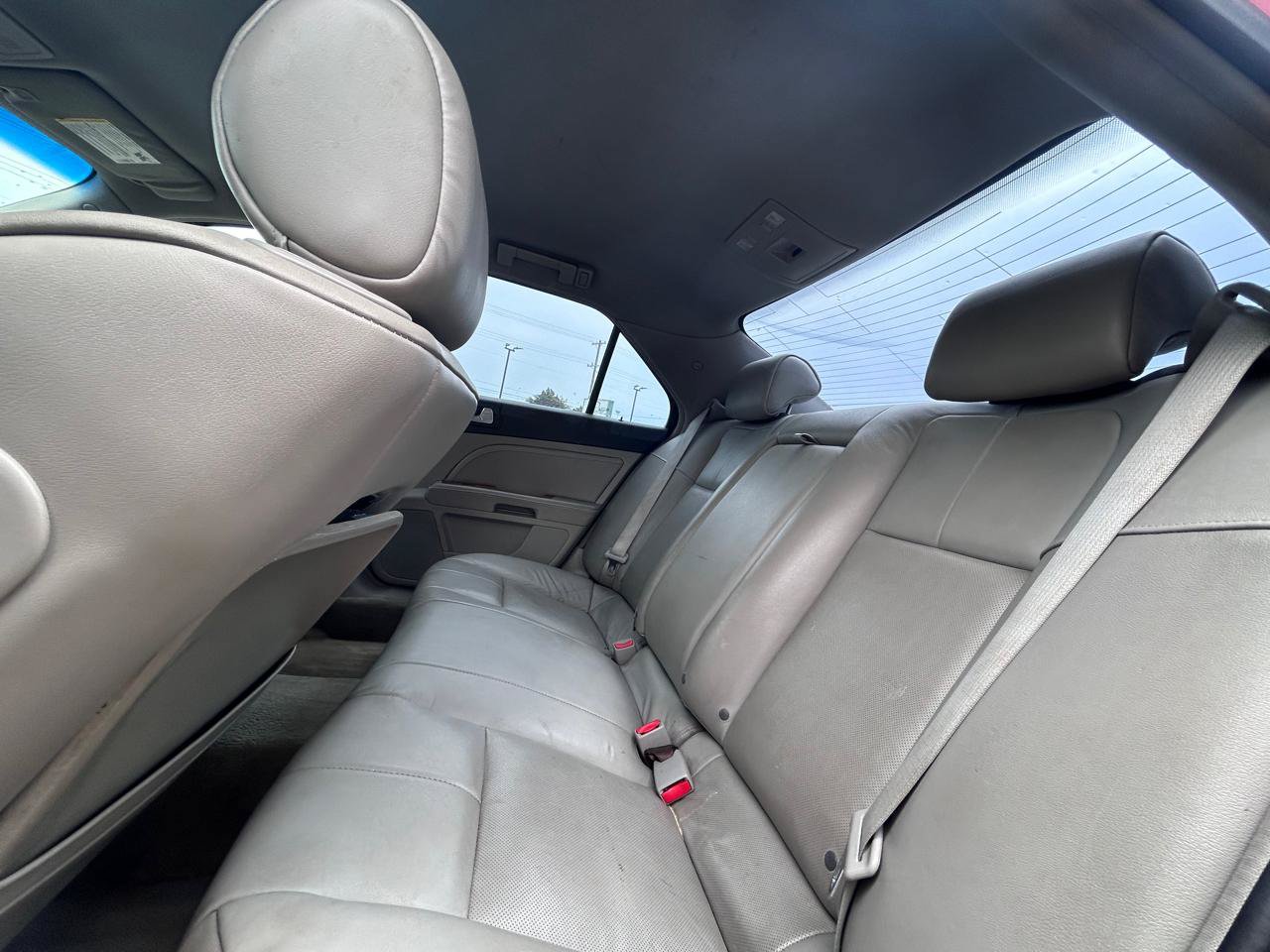 Used 2011 Cadillac STS RWD image 11