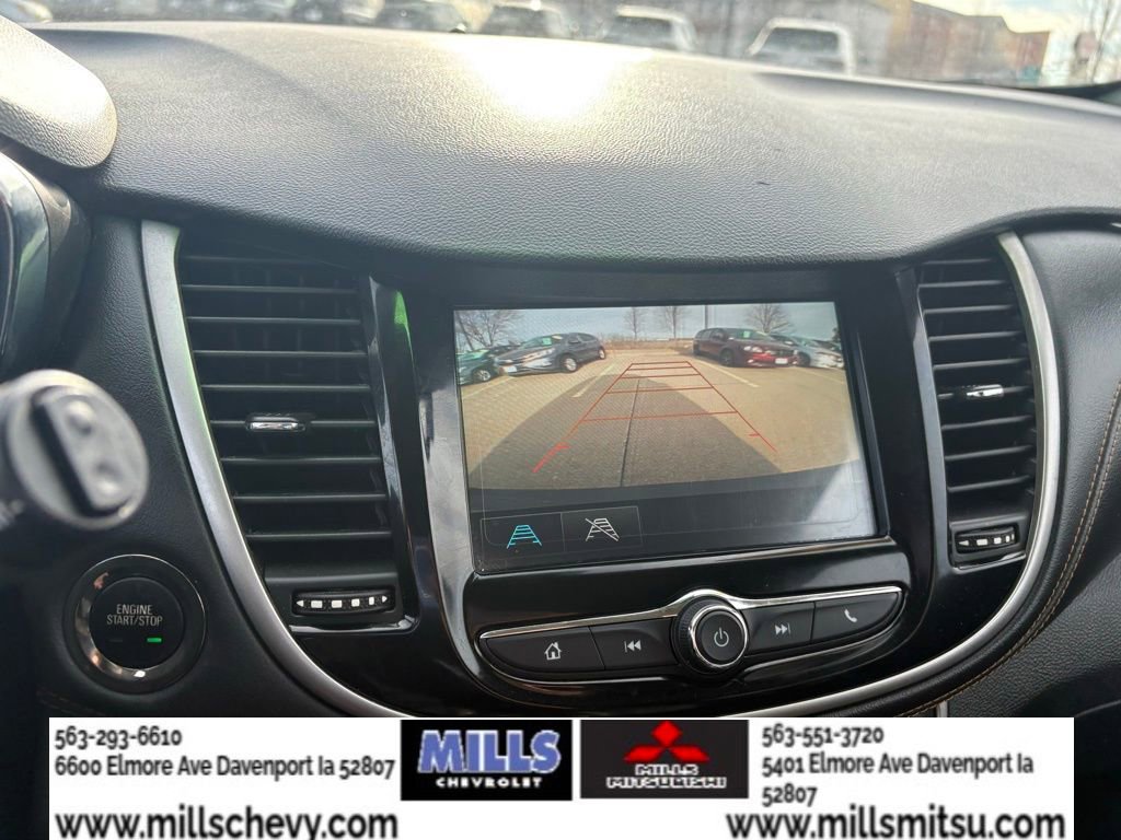 Used 2017 Chevrolet Trax LT w/ LT Convenience Package FWD image 19