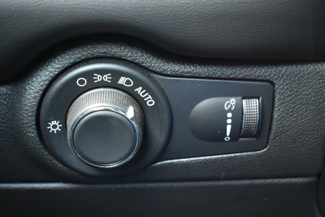 Used 2025 Dodge Durango GT AWD/4WD image 20
