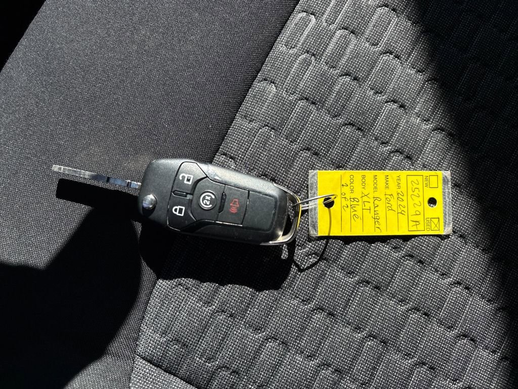 Used 2024 Ford Ranger XLT w/ FX4 Off-Road Package image 28