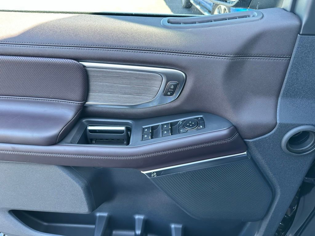 New 2026 Ford Expedition Max Platinum w/ Platinum Ultimate Package image 16