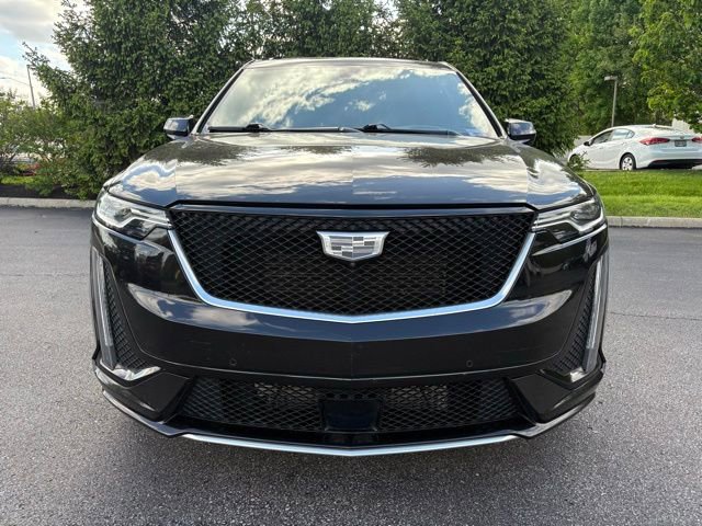 Used 2022 Cadillac XT6 Sport w/ Technology Package AWD/4WD image 13