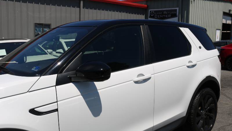 Used 2021 Land Rover Discovery Sport SE AWD/4WD image 3