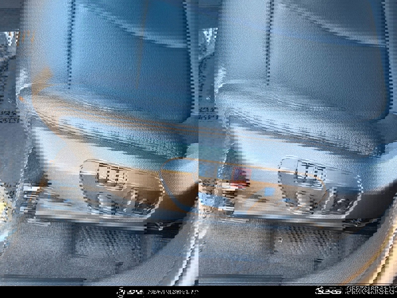 Used 2020 BMW X1 xDrive28i image 17