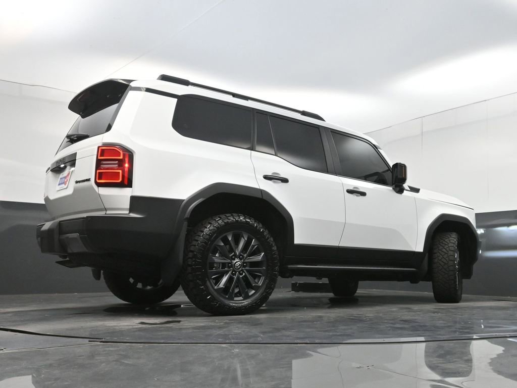 Used 2026 Toyota Land Cruiser w/ Premium Package AWD/4WD image 31