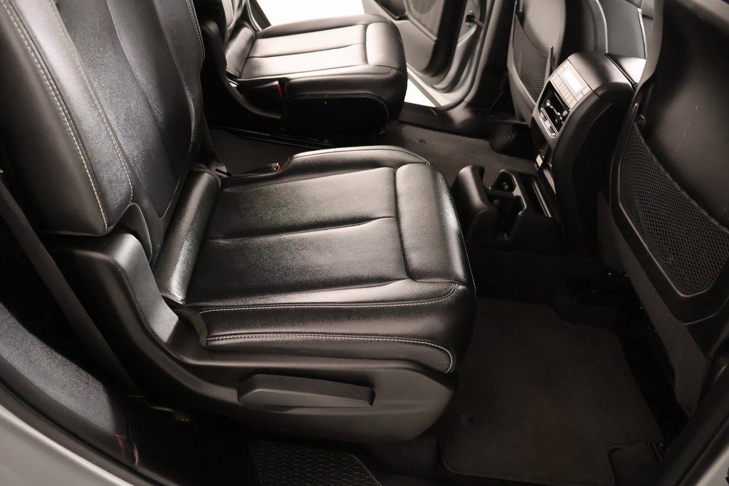 Used 2023 Jeep Grand Cherokee L Limited image 16