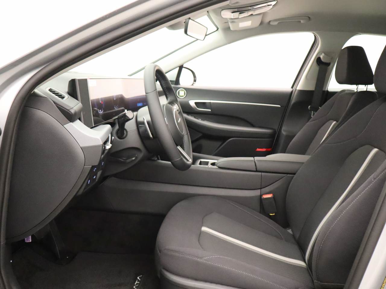 New 2026 Hyundai Sonata SEL FWD image 15