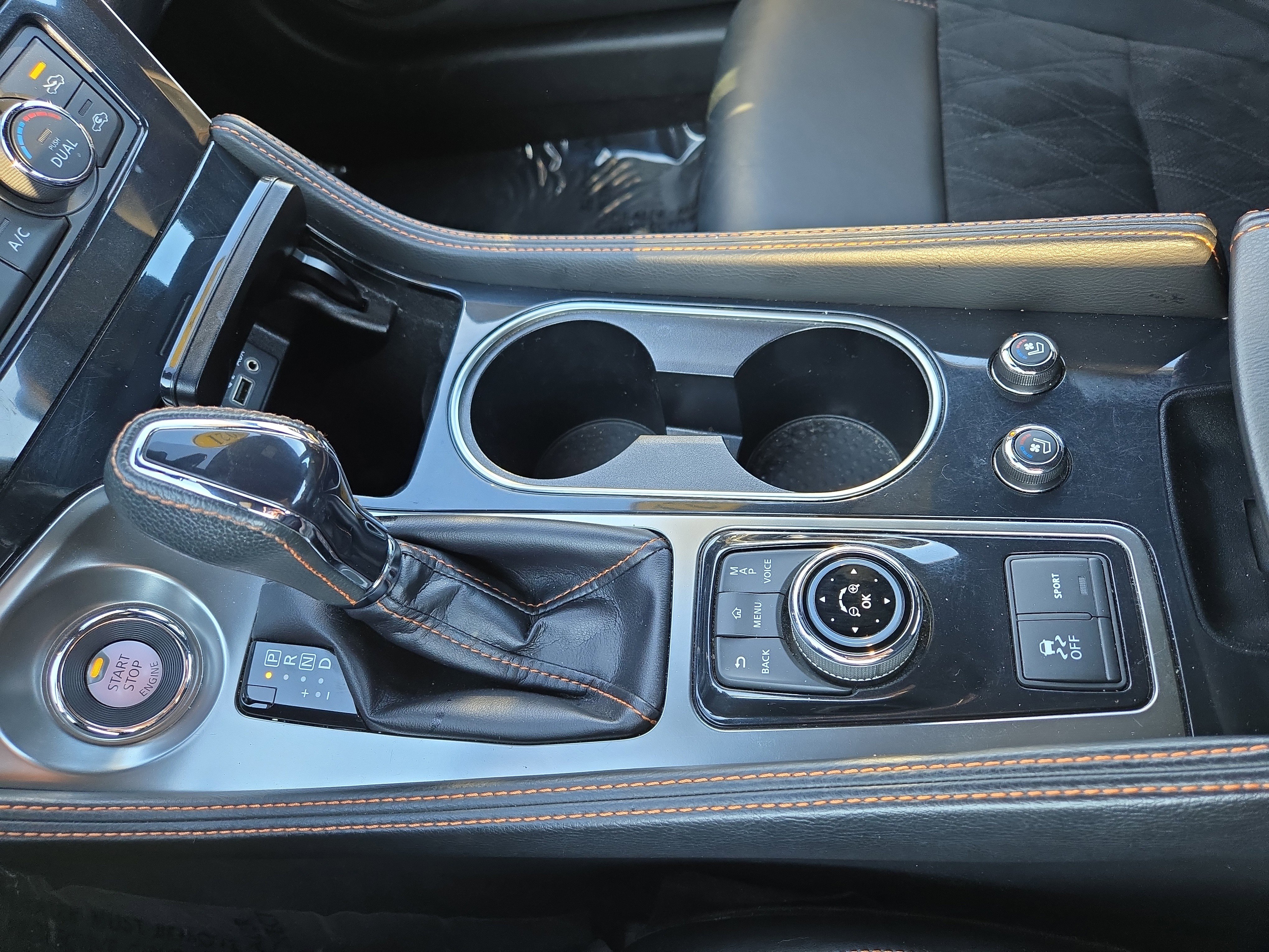 Used 2021 Nissan Maxima SR w/ Sport Mat Group image 20