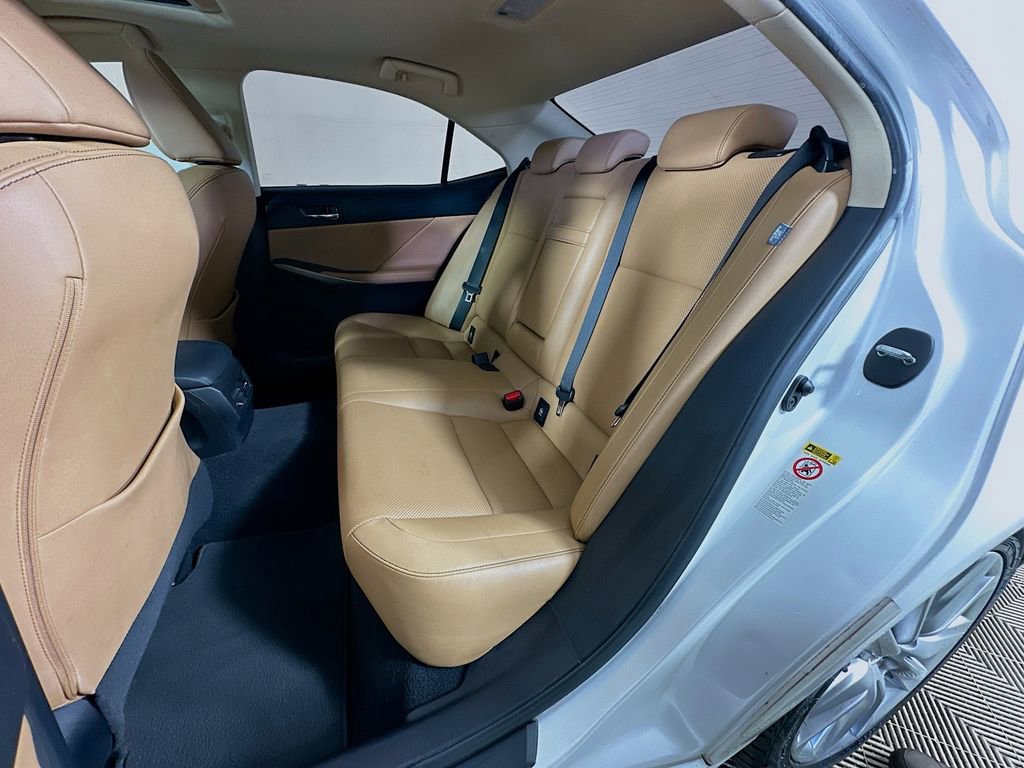 Used 2016 Lexus IS 300 AWD w/ Premium Package image 29