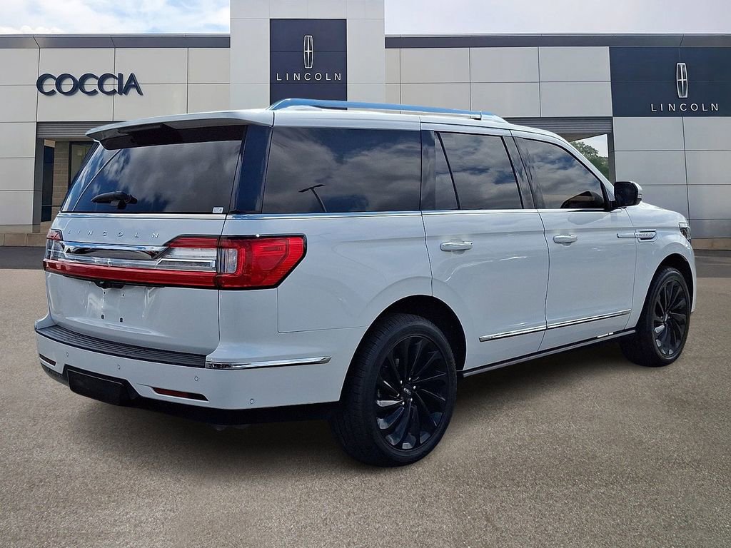 Certified 2020 Lincoln Navigator Reserve w/ Equipment Group 208A Reserve image 4