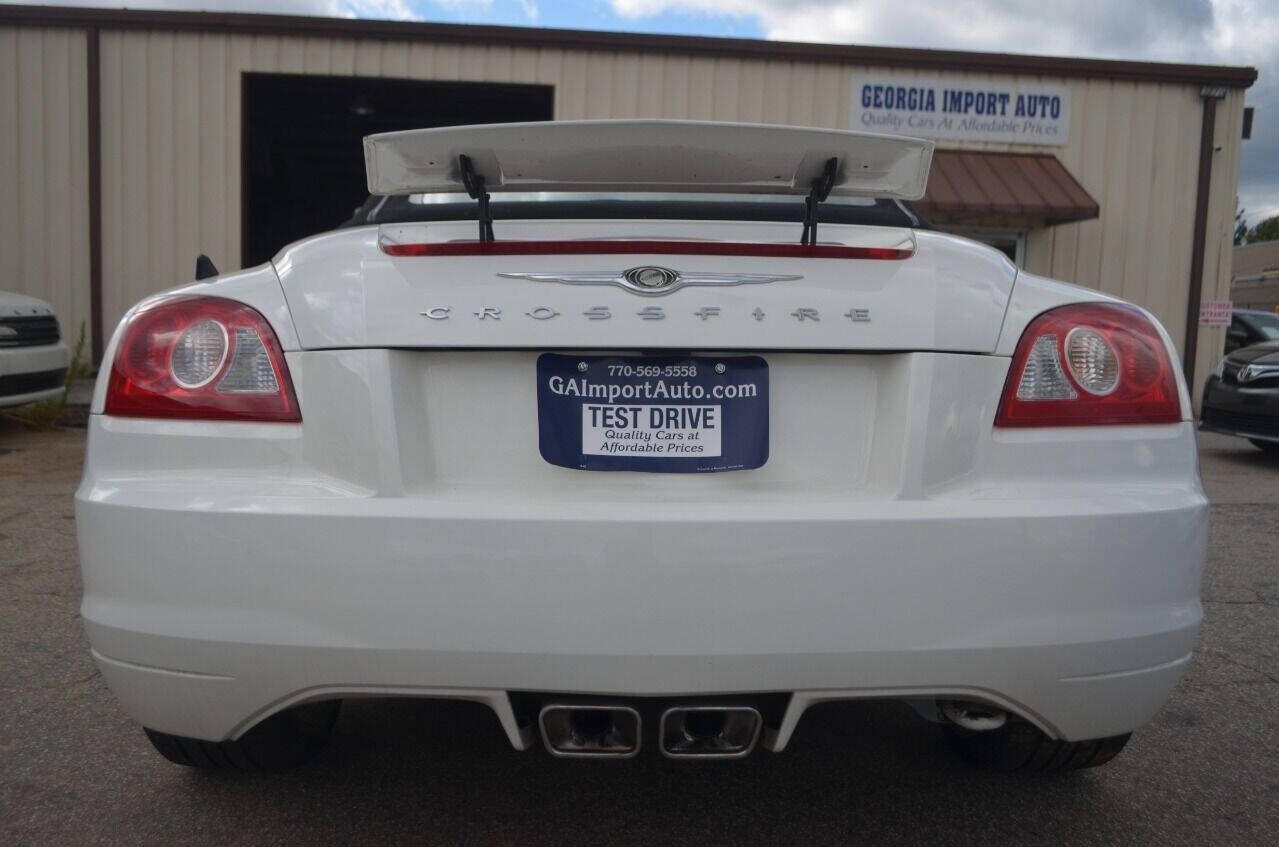 Used 2005 Chrysler Crossfire Limited image 8