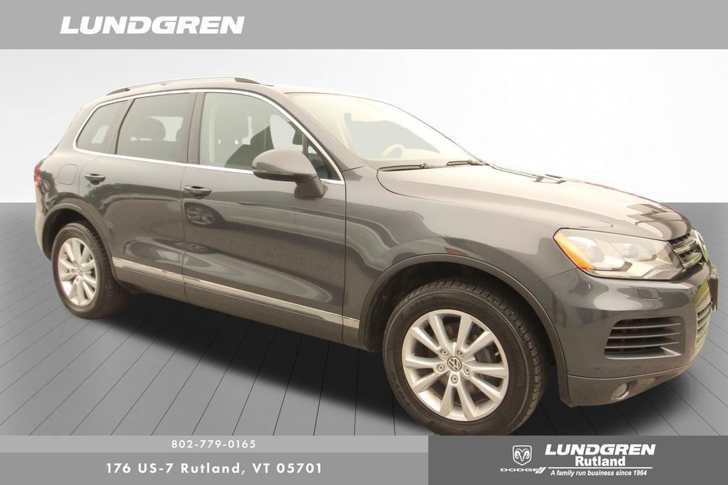 Used 2013 Volkswagen Touareg Sport AWD/4WD image 2