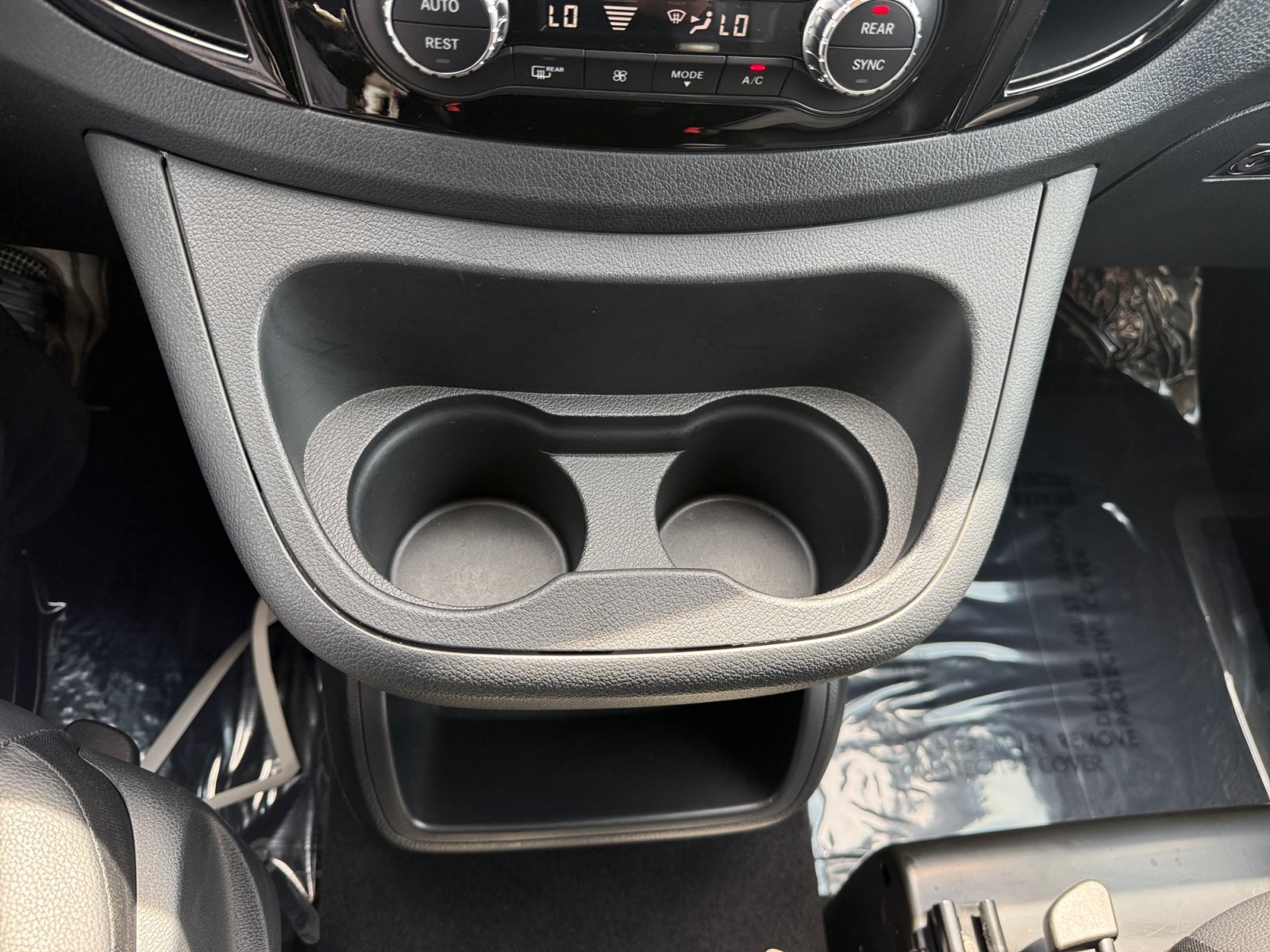 Used 2023 Mercedes-Benz Metris Passenger image 15