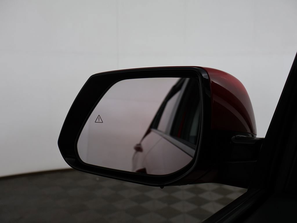 Used 2023 Kia Niro EX Touring image 38