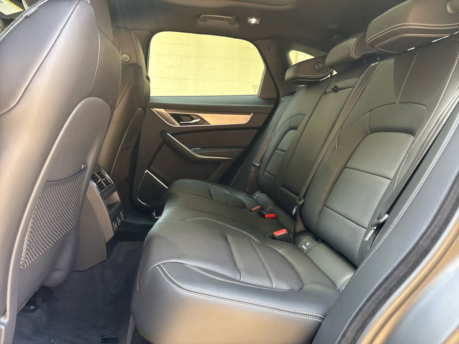 New 2026 Jaguar F-PACE R-Dynamic S image 16