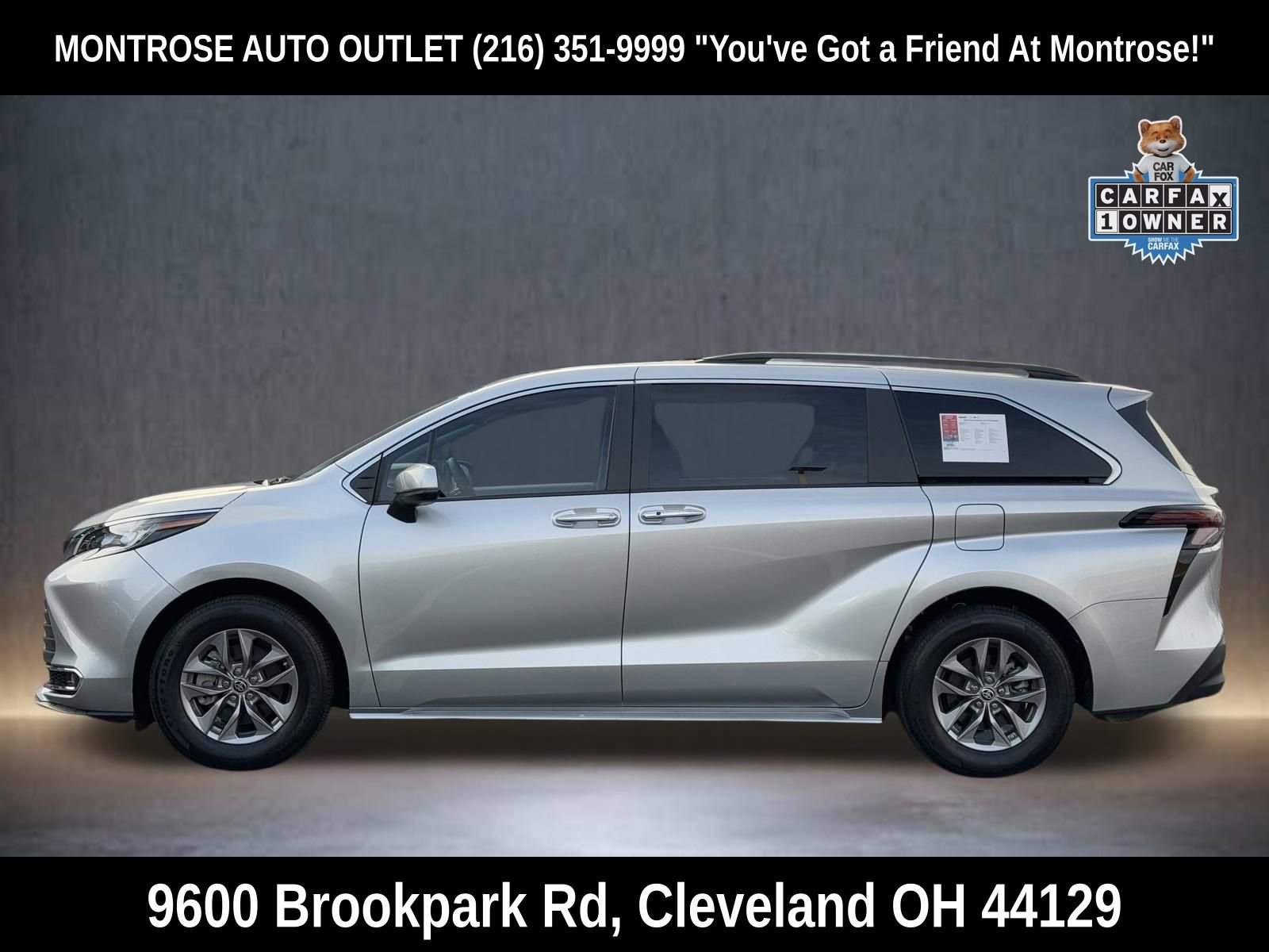 Used 2023 Toyota Sienna XLE image 7