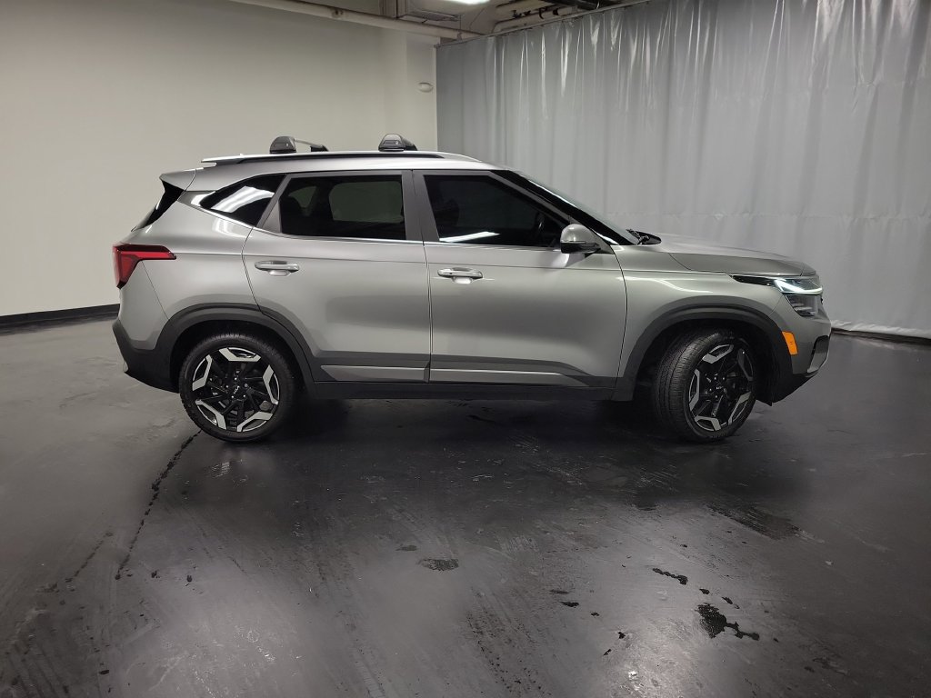 Used 2024 Kia Seltos SX AWD/4WD image 9