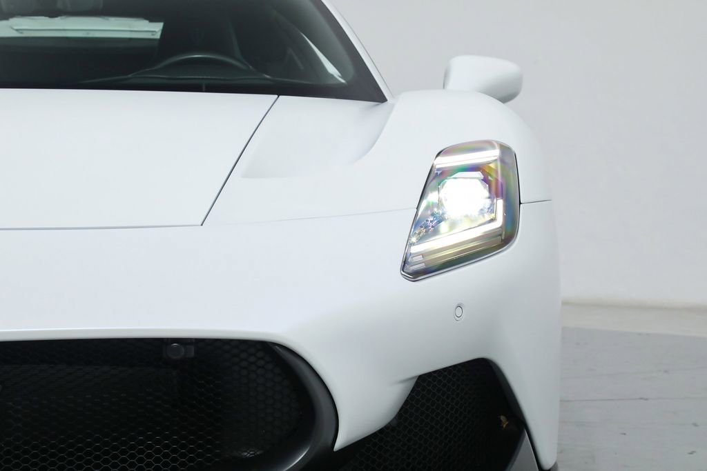 Certified 2022 Maserati MC20 Coupe RWD image 13