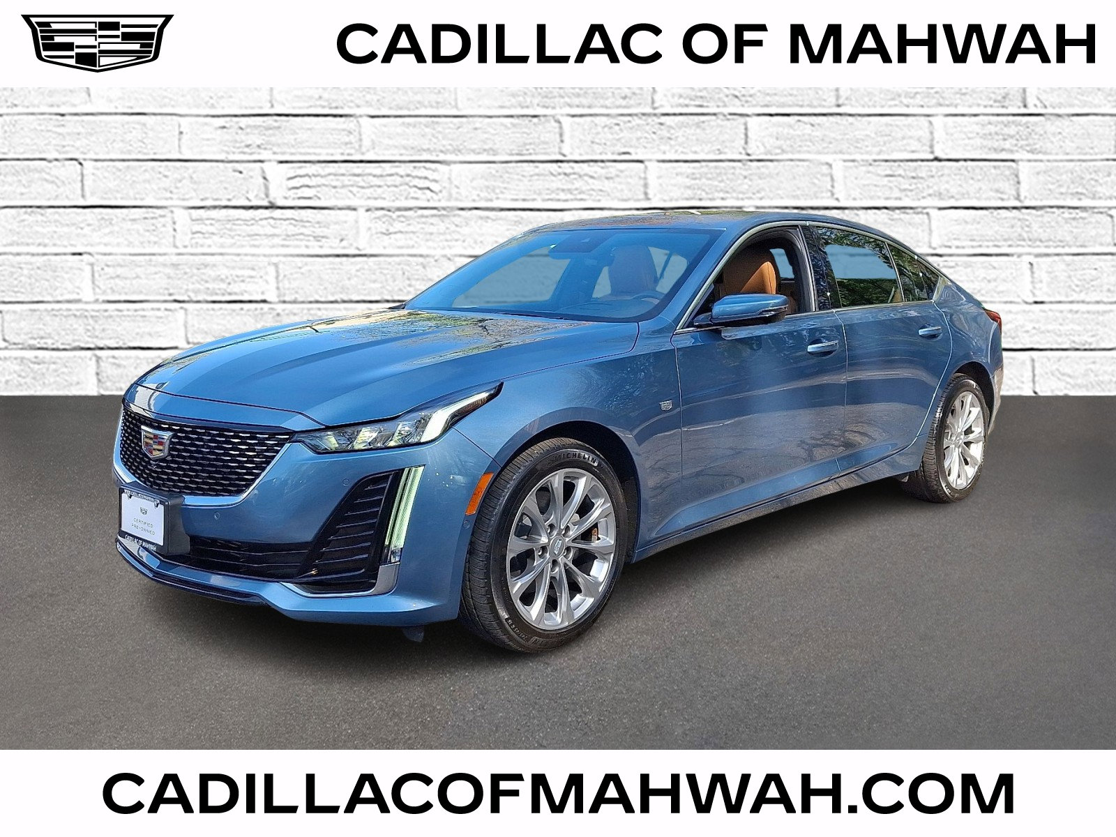 Certified 2023 Cadillac CT5 Luxury image 1