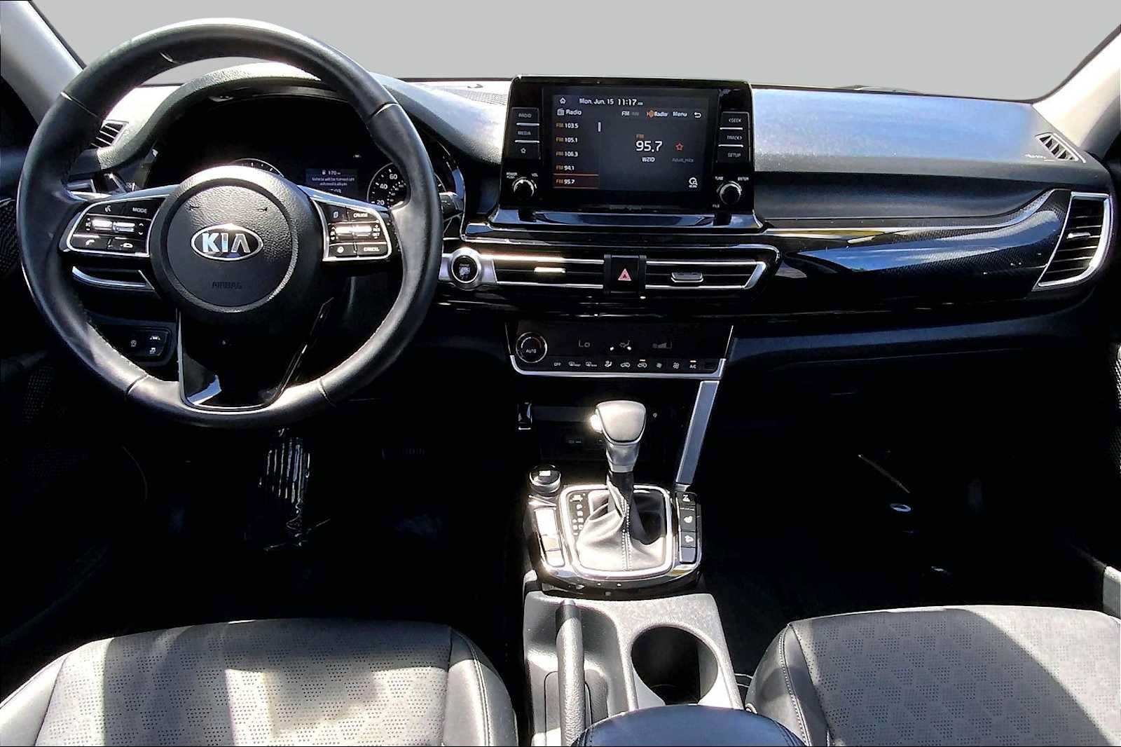 Used 2021 Kia Seltos EX AWD/4WD image 16