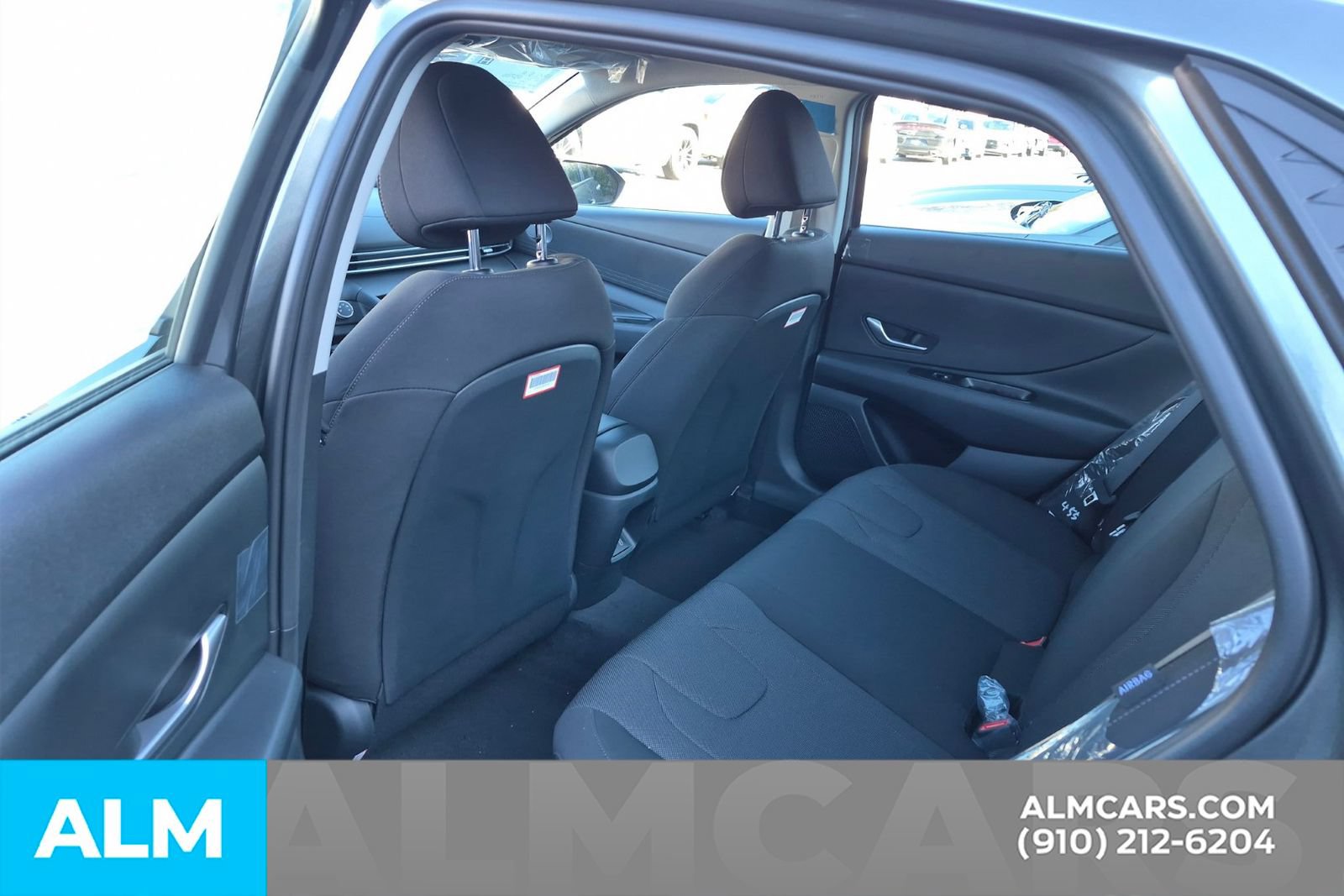 Certified 2026 Hyundai Elantra SE FWD image 17