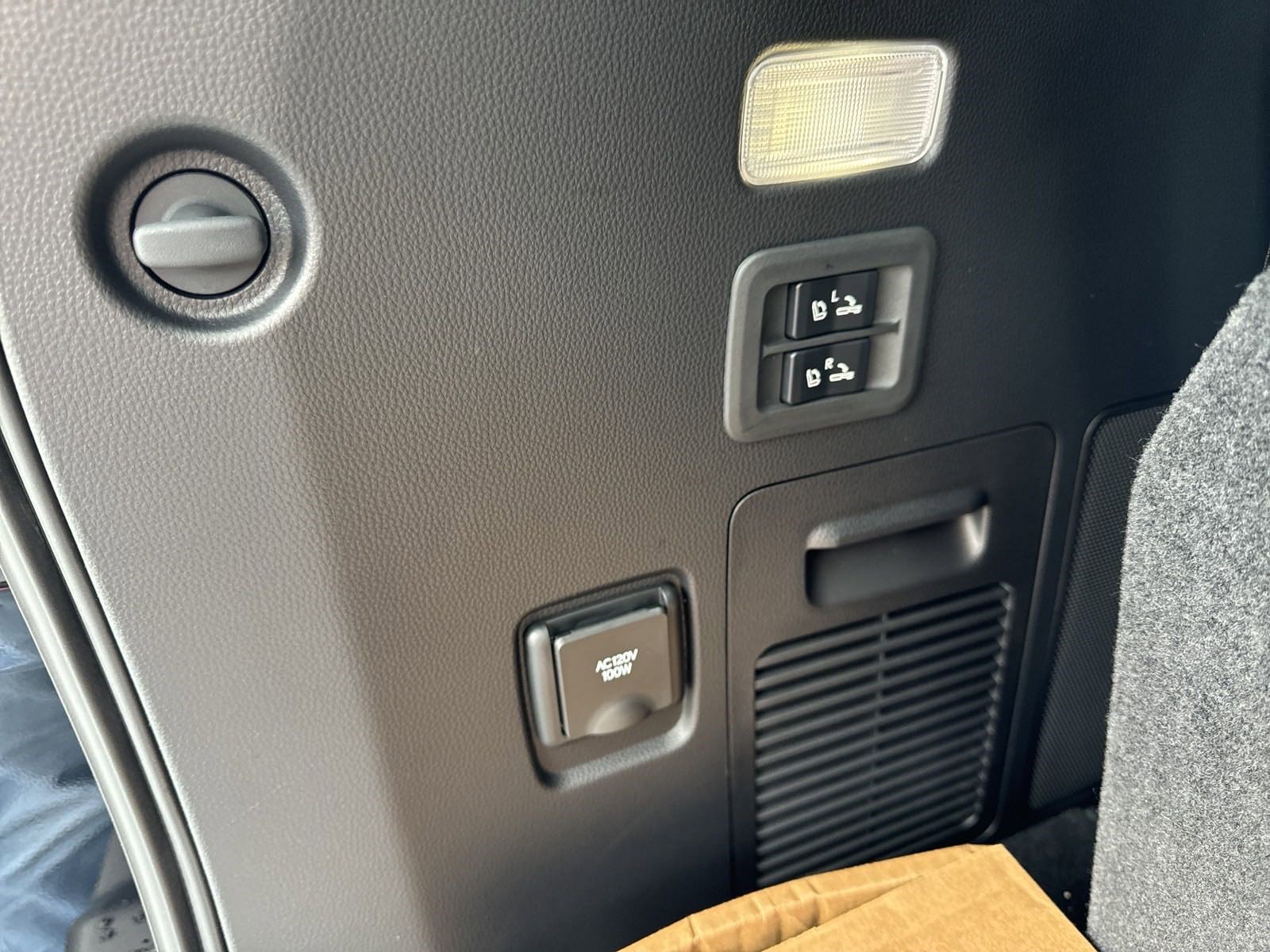 Used 2024 Lexus LX 600 F Sport image 46