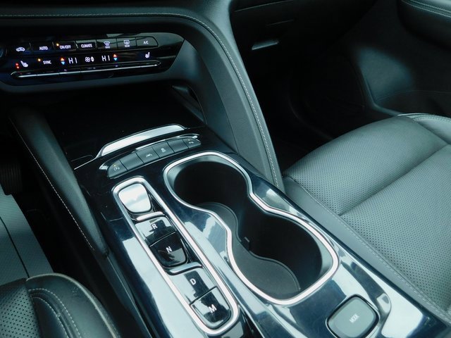 Used 2021 Buick Envision Essence image 26