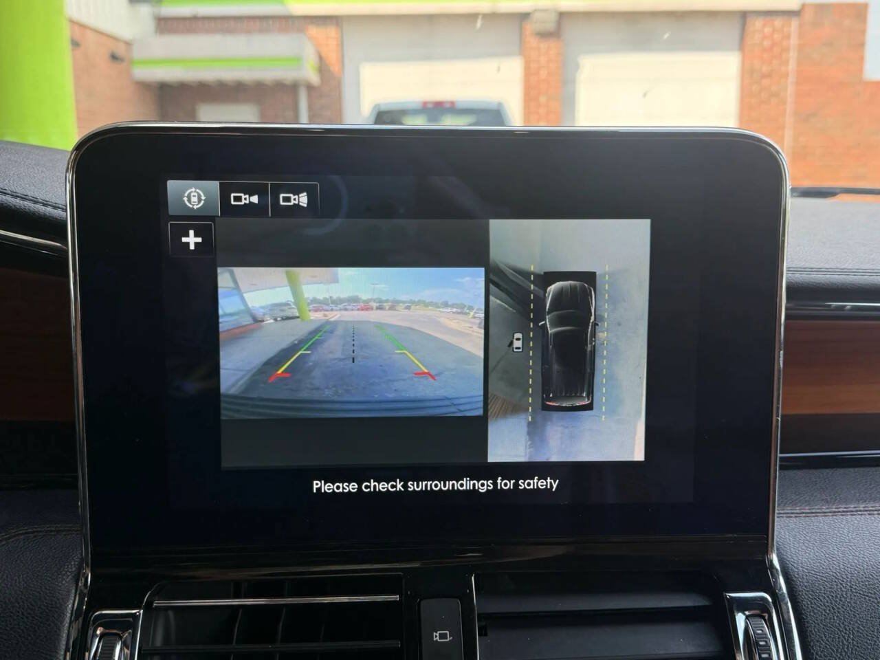 Used 2018 Lincoln Navigator Reserve AWD/4WD image 9