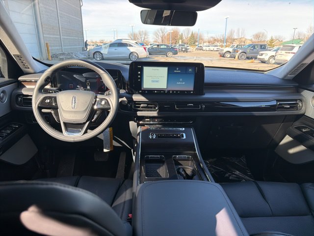 New 2026 Lincoln Aviator Reserve AWD/4WD image 17